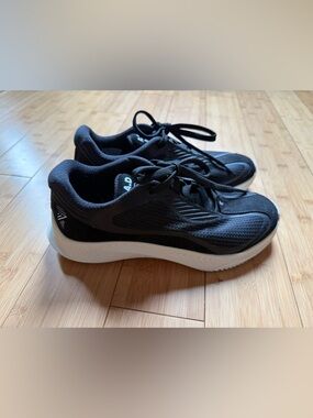 RAD One Shoes in Black/White